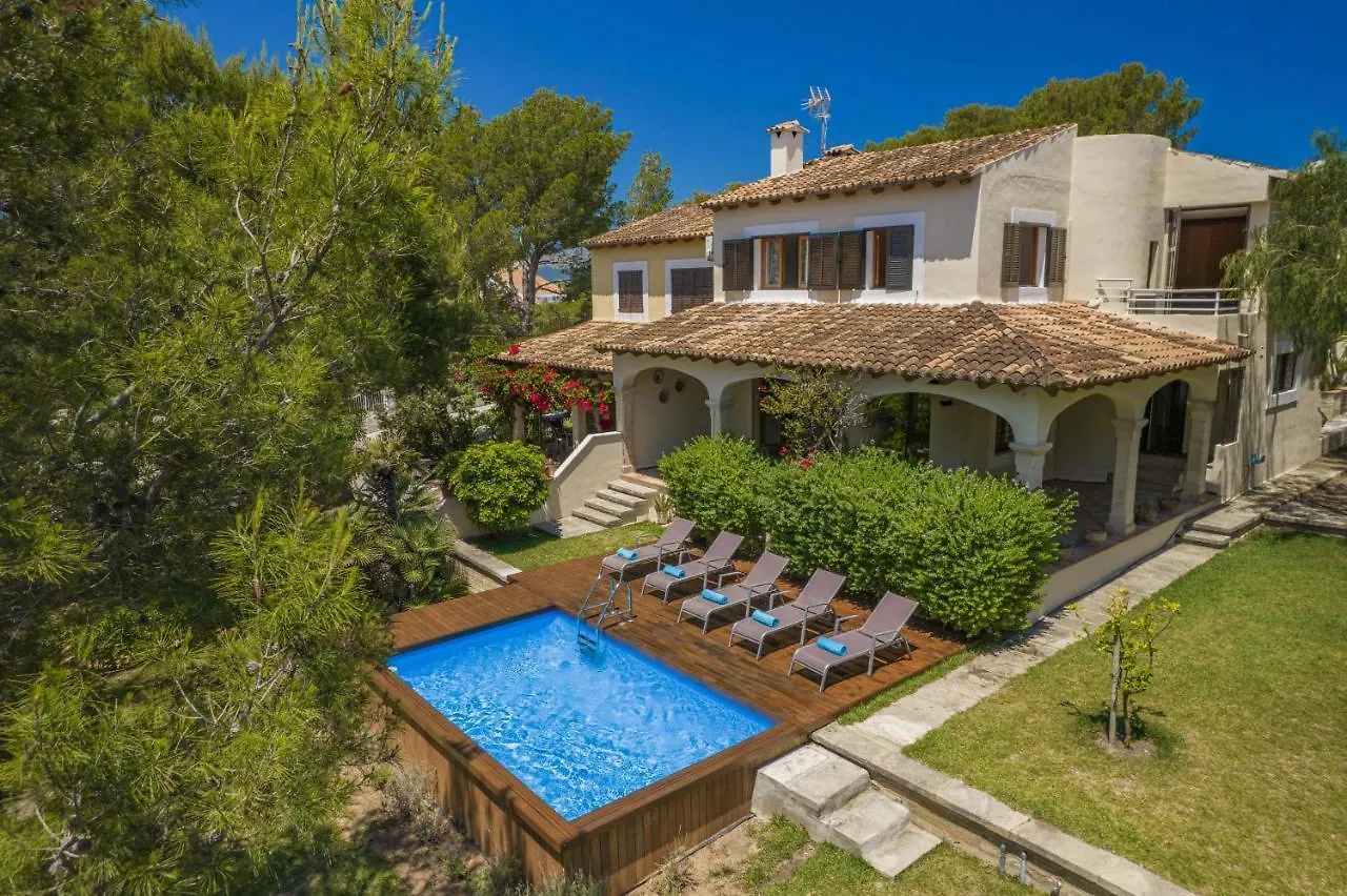 Villa Alcanada Garden Алькудия